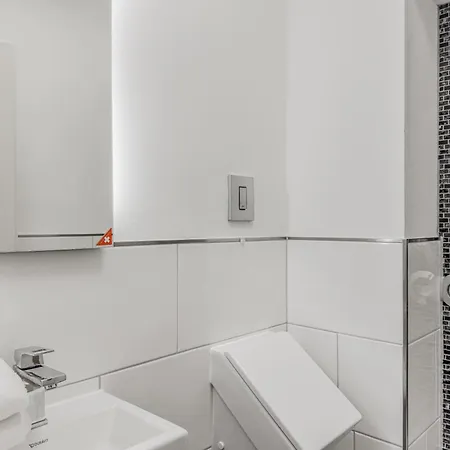 Objekt-nr 186 - - Backbord * Lübeck