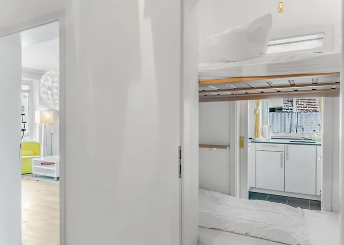 Objekt-nr 186 - - Backbord * Lübeck