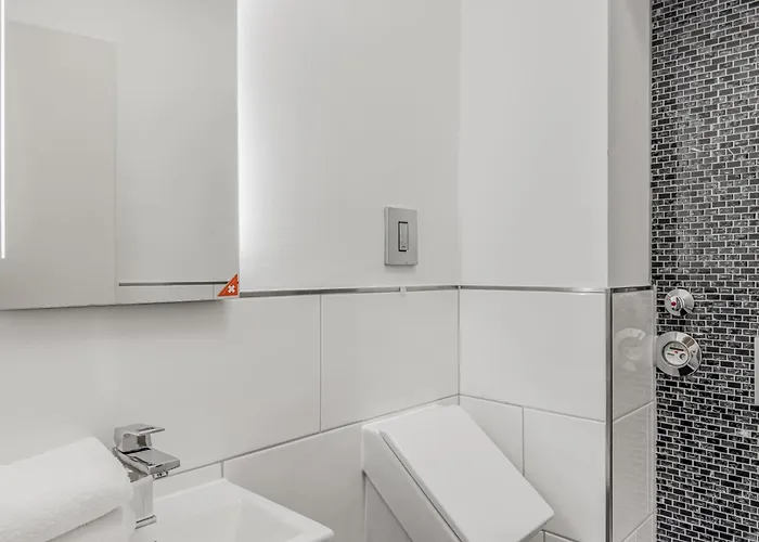 Objekt-nr 186 - - Backbord * Lübeck